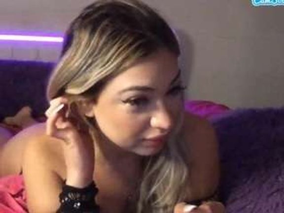 ella b