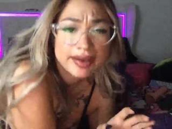 ella b