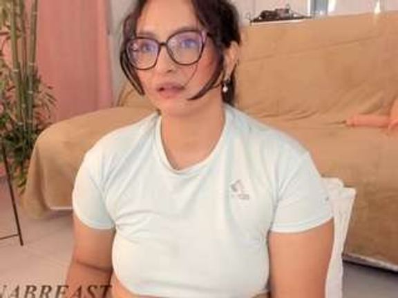 ivannabreast1