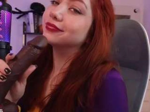 Lily Velvet