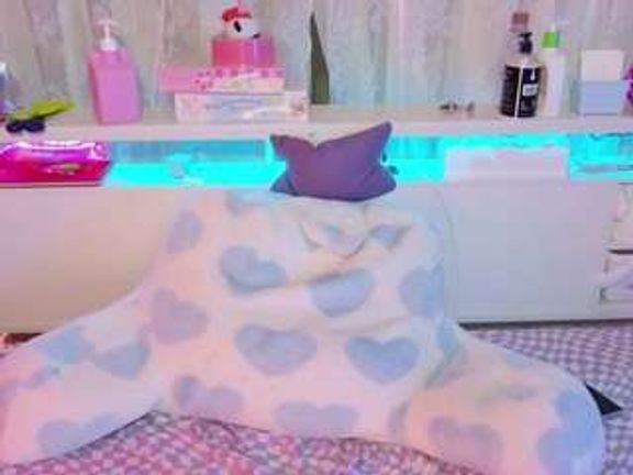 squeezypeach