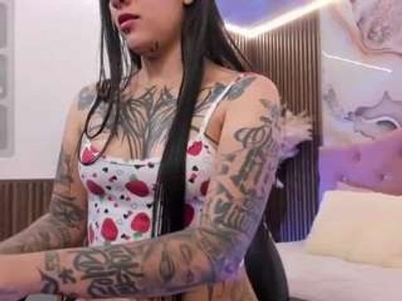 kiara-tay