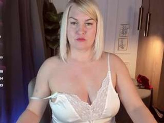 YolandaKiss