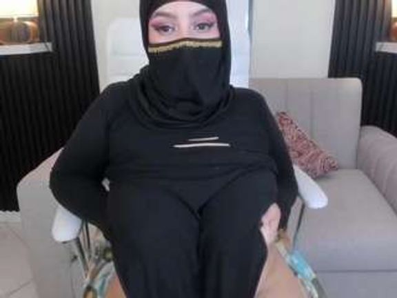 Cloe-adams