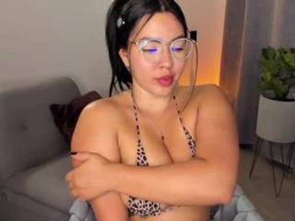 Your Asian porn kitty
