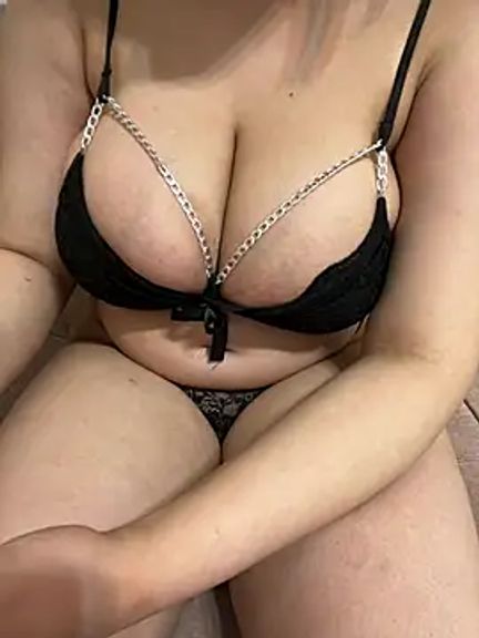Hot_NoNa