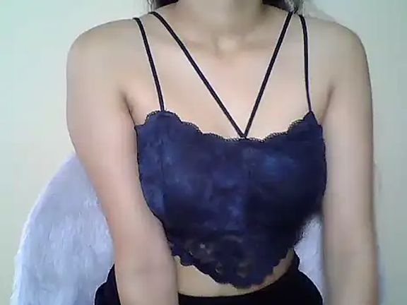 Naughty_Nayra