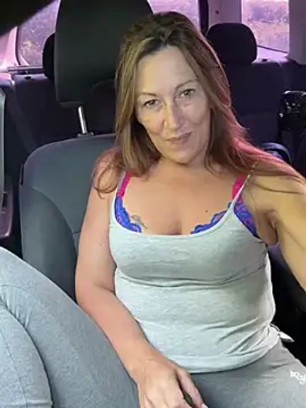 Sophia-Squirts-UK