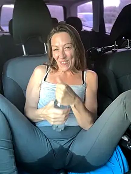 Sophia-Squirts-UK