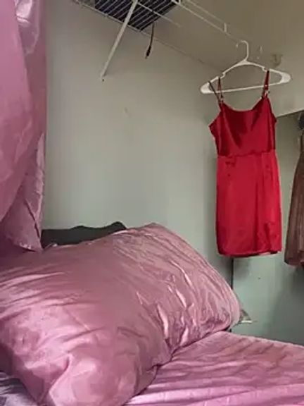 LunalustycumslutPornstar