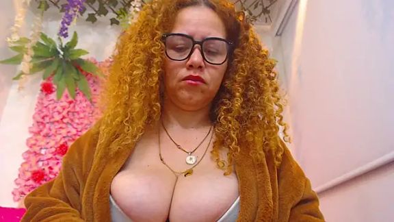 BLONDE_SEXYHOT