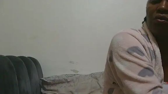 sluttylaura21