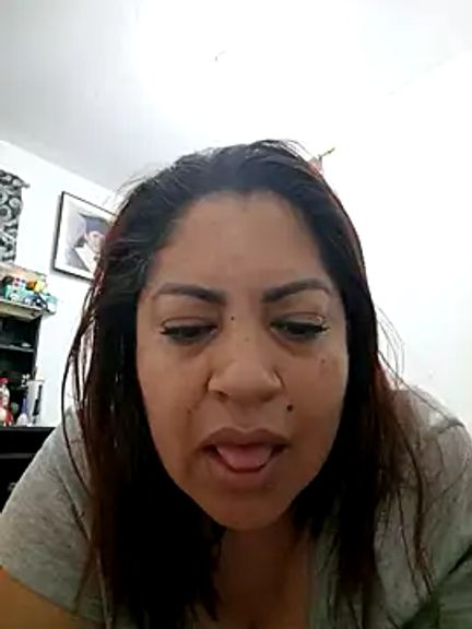Karla_Hilton18