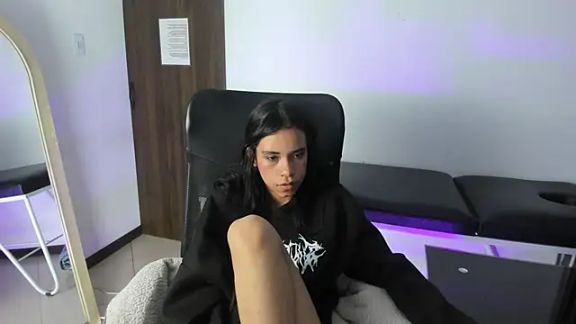 Jasmin_Skinny