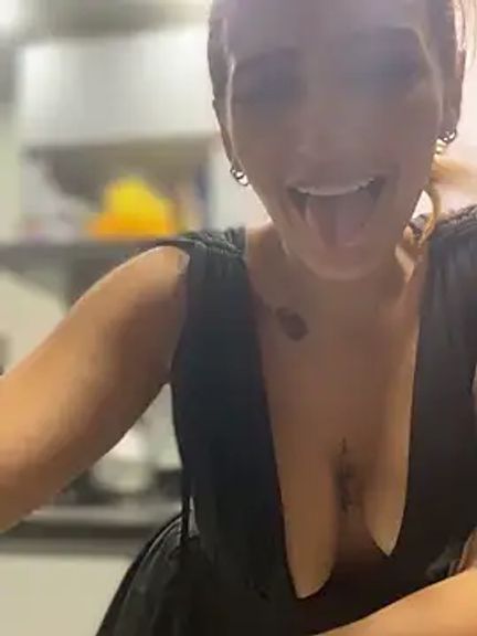 Samantha_bigboobs