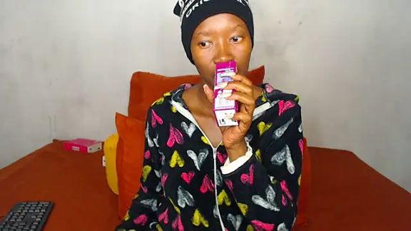 NikkiDickSavage