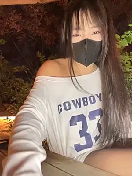Asia-Lynn