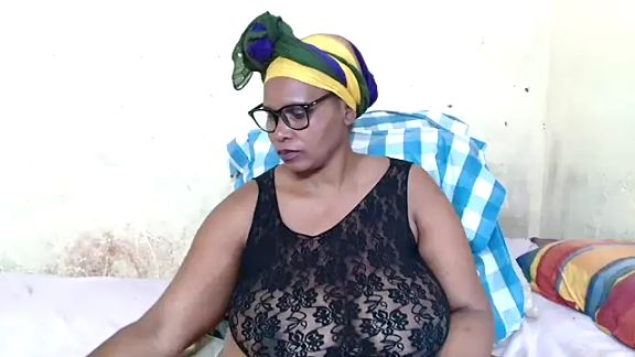 BustyBela42