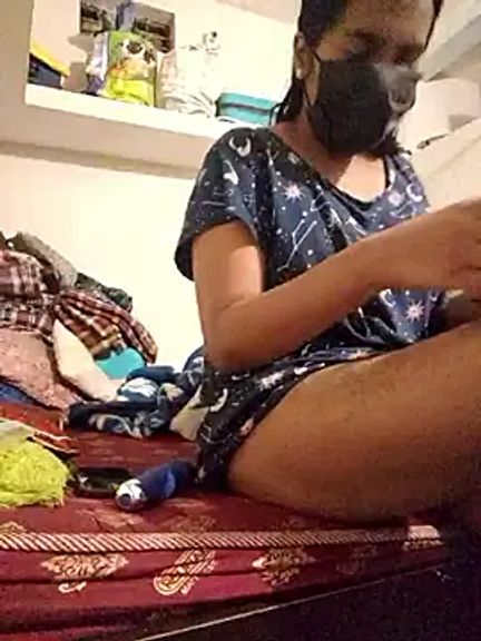 Priya_Strip