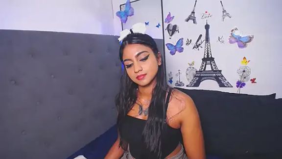 Delilah_Blazee