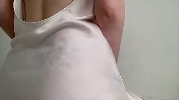 Nikki_Mimimi