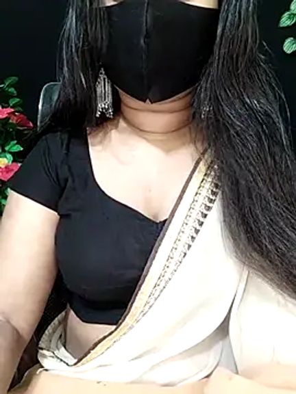 Idhika-Paul