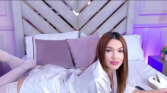 Bella-Taylor