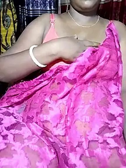 HOT_ANJOLI