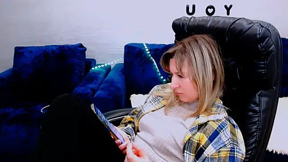 Incredible_Ariela