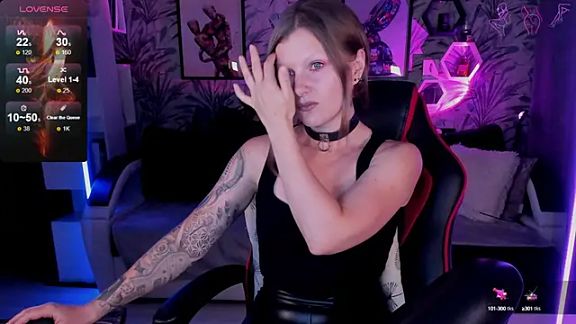 Devi_Evi