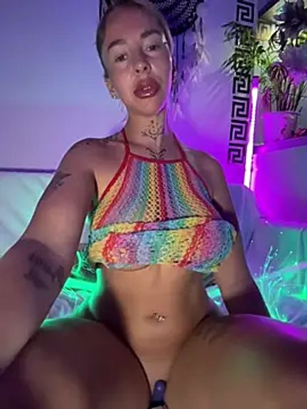CheekyChels