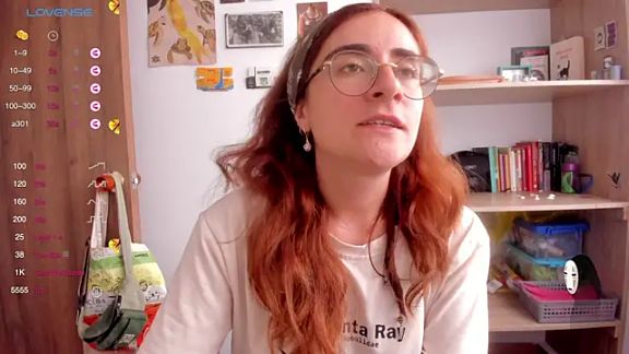 linda_giggle