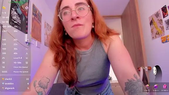 linda_giggle