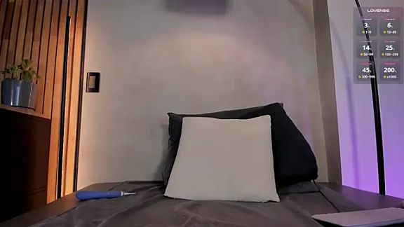 honeyhot69__