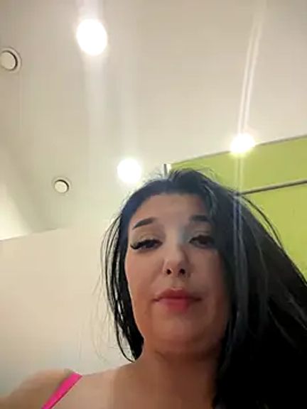 Tisha_Busty