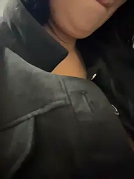 Tisha_Busty