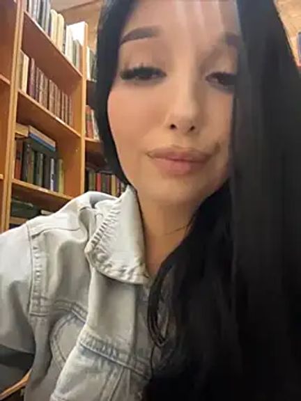 Tisha_Busty