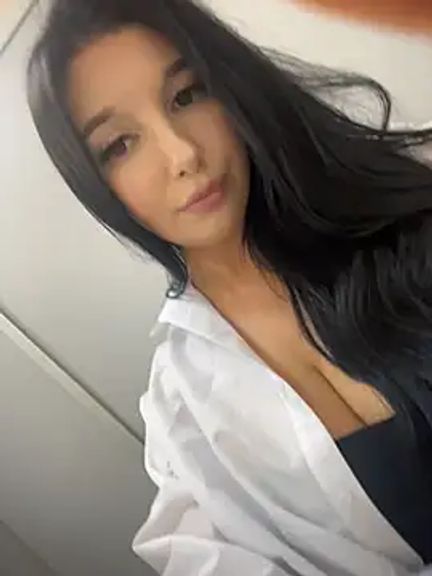Tisha_Busty