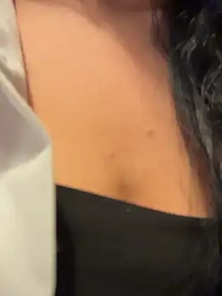 Tisha_Busty