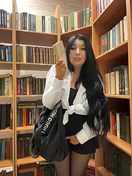 Tisha_Busty