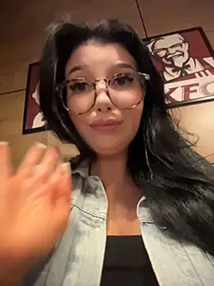 Tisha_Busty