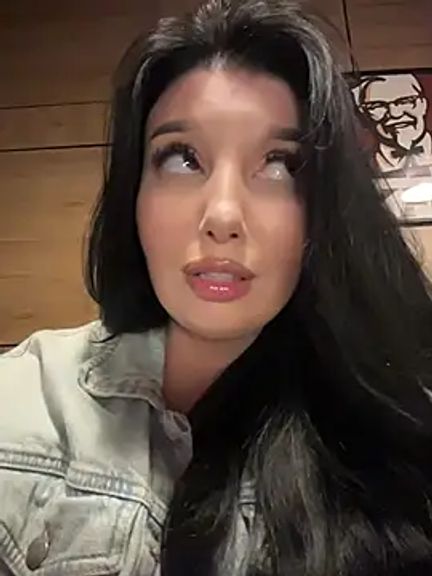 Tisha_Busty