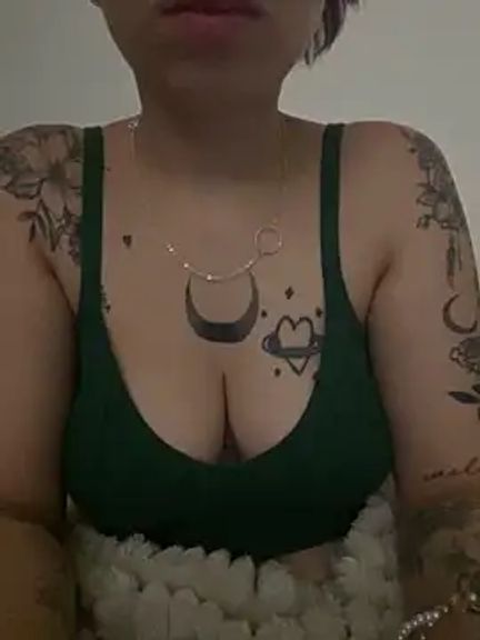 queenlo_xxx