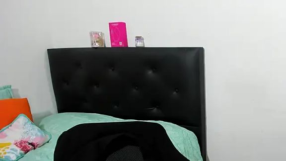 Angelina_Stone_65