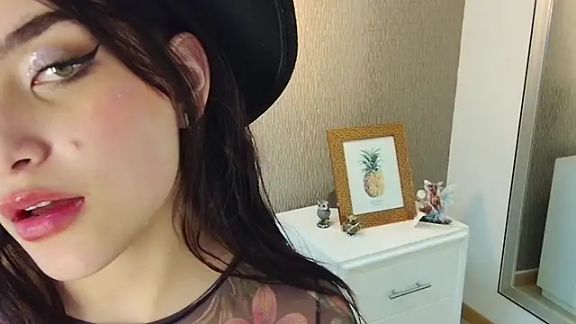 Alexa_Thaylor_