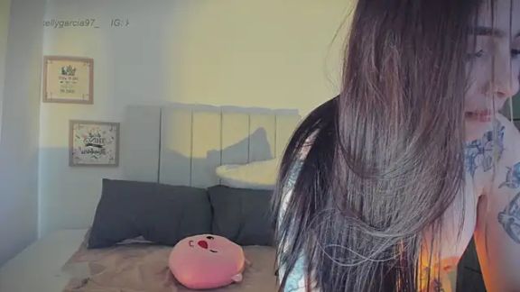 Ally_Snow