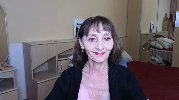 Angelina_Annual