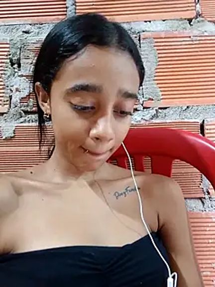 Zoe_Sweett18