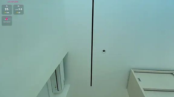 Naomi_52