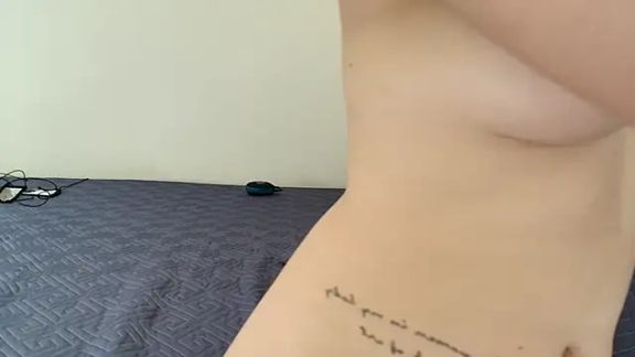 Naomi_52
